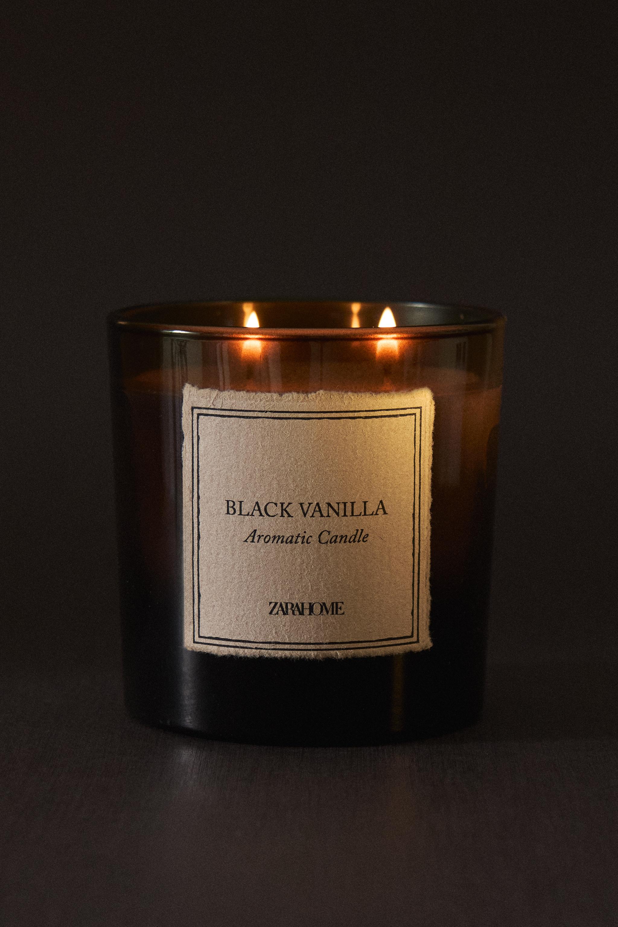 (350 G) BLACK VANILLA SCENTED CANDLE